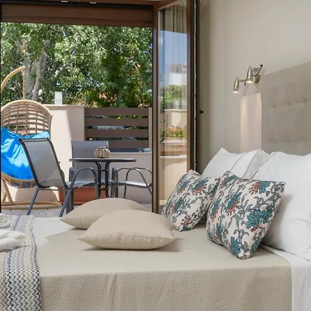 M&b Boutique 3* Nea Roda