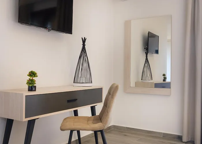 Aparthotel M&b Boutique Nea Roda