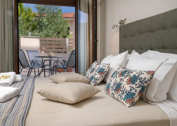 Lejlighedshotel M&b Boutique Nea Roda