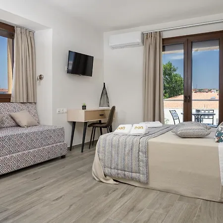 M&b Boutique 3* نيا رودا